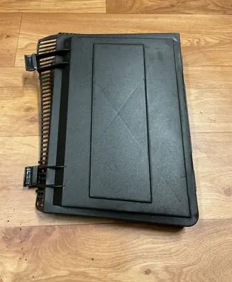 BMW 5 E39 Air filter box cover 8379627