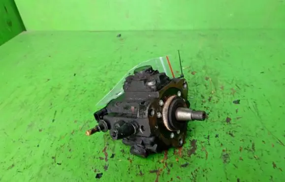Alfa Romeo 159 Fuel injection high pressure pump