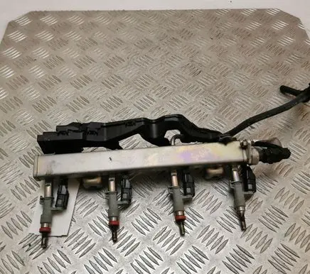 Toyota RAV 4 (XA50) Fuel injectors set 2325025020 8212533180