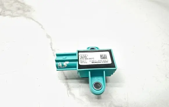 Audi A5 8T 8F Airbag deployment crash/impact sensor 8K0955557C 5WK4380902