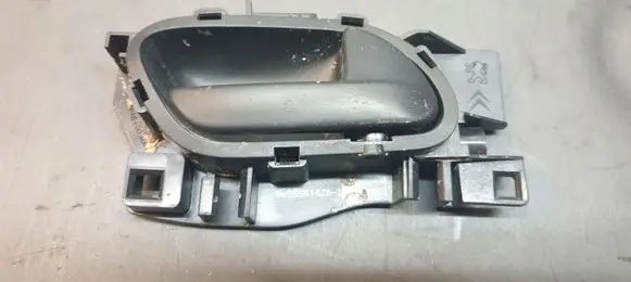 Citroen Jumpy Rear door interior handle trim 