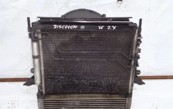 Land Rover Discovery 3 - LR3 Coolant radiator 3256458562