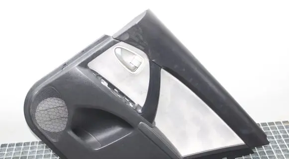 Toyota Avensis T270 Rear door card panel trim