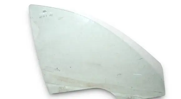 Skoda Octavia Mk2 (1Z) Front door vent window glass four-door 43R00048