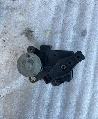 Mercedes-Benz ML W164 Intake manifold valve actuator/motor A6421500594Q2