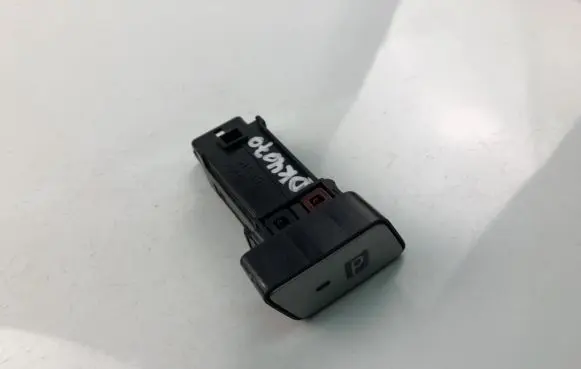 Toyota Prius (XW30) Other switches/knobs/shifts 15C315