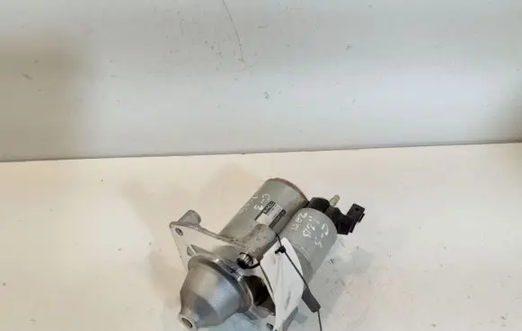 Citroen C3 Starter motor 9671530880