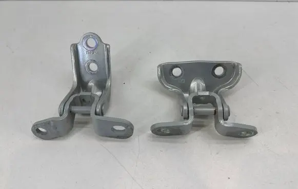 KIA EV3 Rear door hinge set