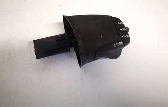 Multifunctional control switch/knob