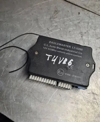 Volkswagen Golf III Alarm control unit/module E2297RA 0103516