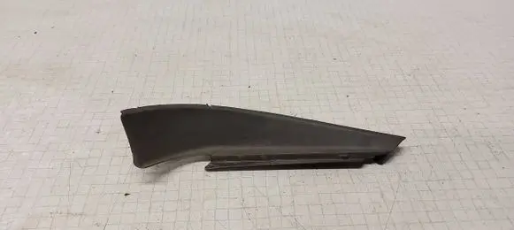 Volkswagen Golf V Fender trim (molding) 1K5819448