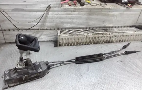 Seat Ibiza IV (6J,6P) Gear shifter/selector 6Q0711049CJ