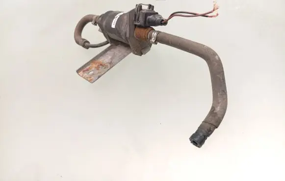 BMW 5 E60 E61 Webasto auxiliary heater fuel pump 9122390