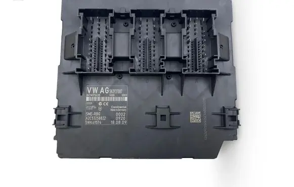 Volkswagen Scirocco Central body control module 5K0937087