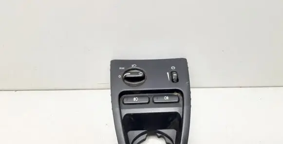 Volvo XC90 Light switch 30739302