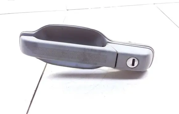 Iveco Daily 35 - 40.10 Front door exterior handle
