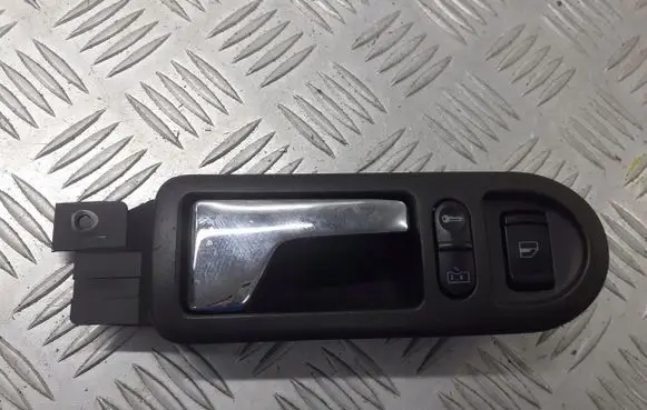 Volkswagen PASSAT B5.5 Rear door interior handle trim 3B1837114