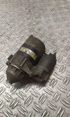 Mercedes-Benz A W168 Starter motor 0051512101 D7E8