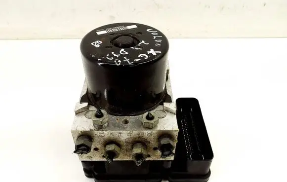 Volvo XC70 ABS Pump P30681619 8G9N2C405AC