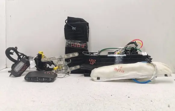 Mercedes-Benz E W212 Seat control switch A2128700010