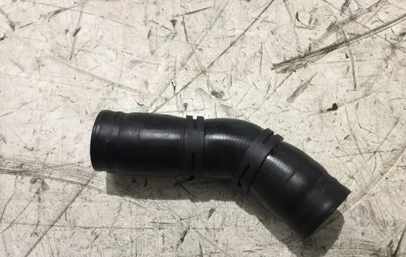 Land Rover Range Rover L405 Engine coolant pipe/hose