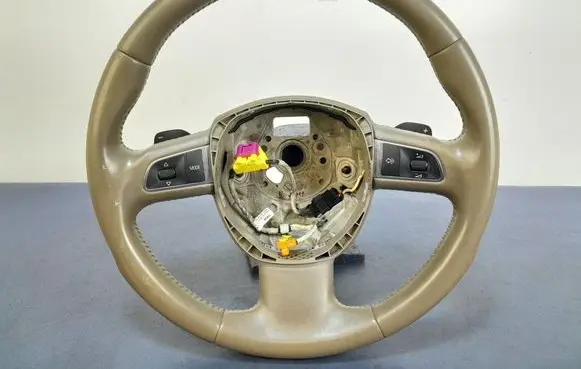 Audi A8 S8 D3 4E Steering wheel 4F0124A