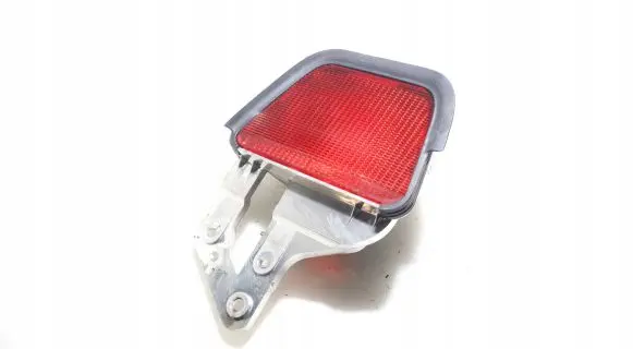 Toyota Avensis Verso Third/center stoplight