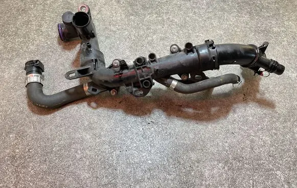 Ford Focus Engine coolant pipe/hose 