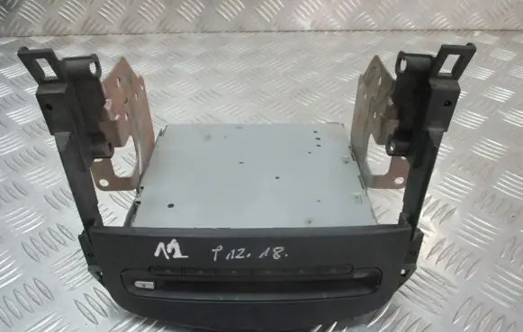 Nissan Primera CD/DVD changer 28184BA000