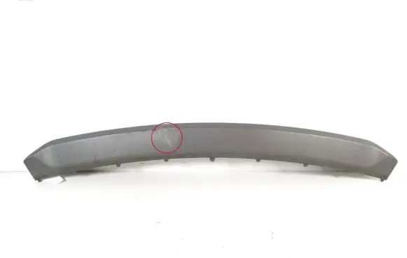 Front bumper lip