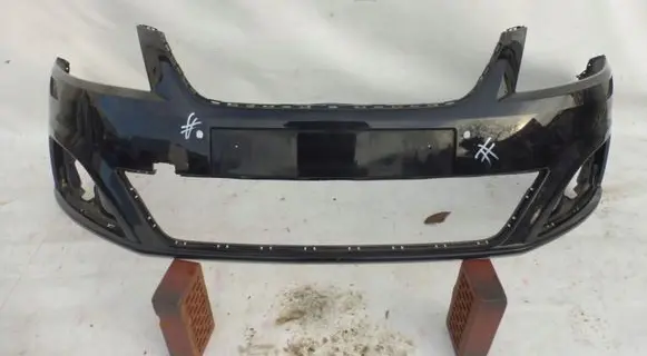 Seat Alhambra (Mk2) Front bumper