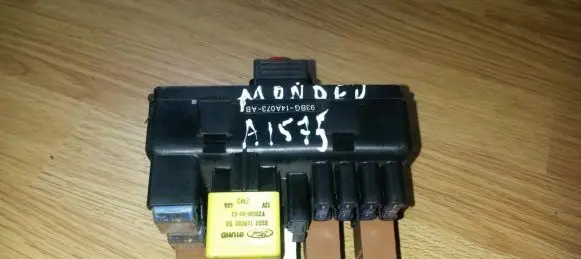Ford Mondeo MK I Fuse box set 93bg14a073ab