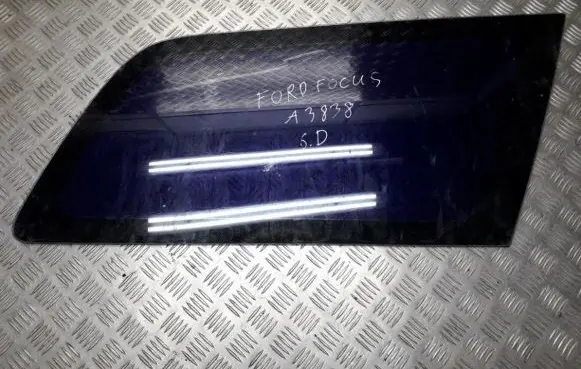 Ford Focus Rear side window