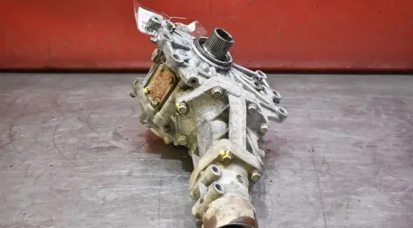 Mitsubishi Outlander Gearbox transfer box case 067015