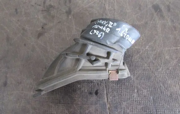 Ford Grand C-MAX Turbo air intake inlet pipe/hose AV619A675AB