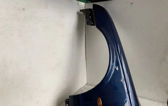 Jaguar S-Type Fender