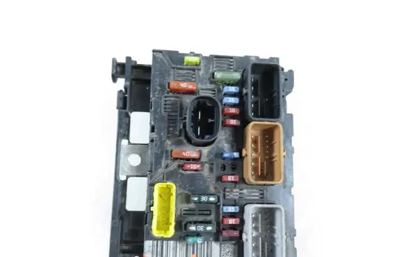 Peugeot 207 BSM Control unit 9661708280