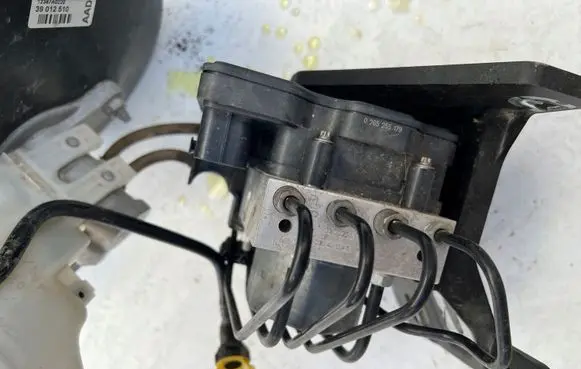 Opel Adam ABS Pump 0265255179