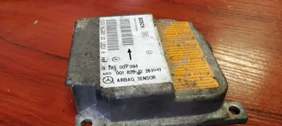 Mercedes-Benz C W202 Airbag control unit/module 0018201026