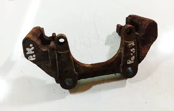 Volkswagen PASSAT B5 Front brake caliper 