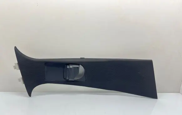 (B) pillar trim (top)