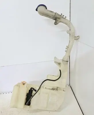 Windshield washer fluid reservoir/tank