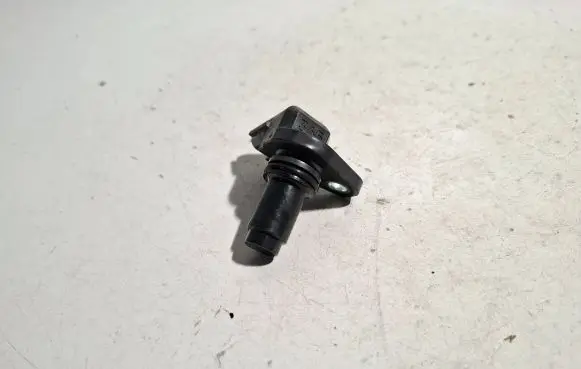 Volvo XC90 Crankshaft position sensor 31491073