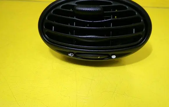 Ford Focus Dashboard side air vent grill/cover trim 98AB19893AKW