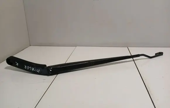 Chrysler Grand Voyager V Front wiper blade arm 05113045AA