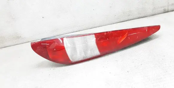 Ford Mondeo Mk III Rear/tail lights