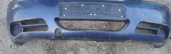 Chrysler Voyager Front bumper melynas