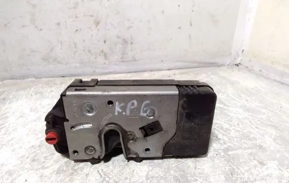 Opel Zafira A Rear door lock 24414134