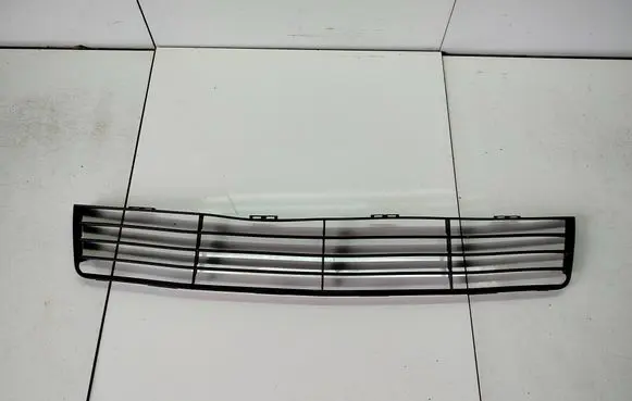 Ford Fusion Front bumper lower grill 2N11-A018A58
