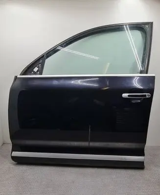 Porsche Cayenne (9PA) Front door